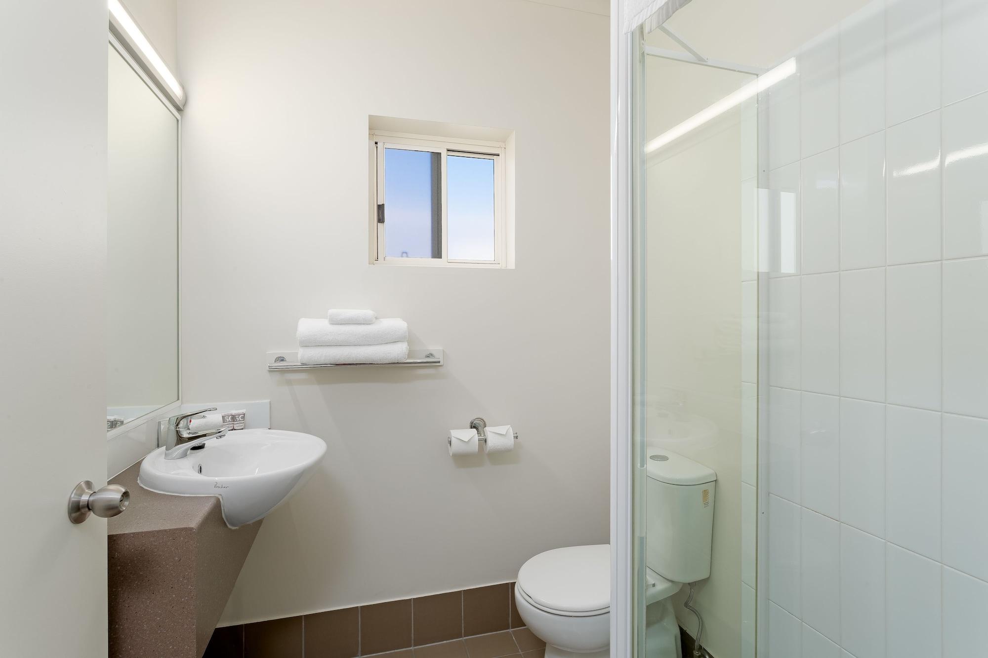 Redcliffe Motor Inn Екстериор снимка