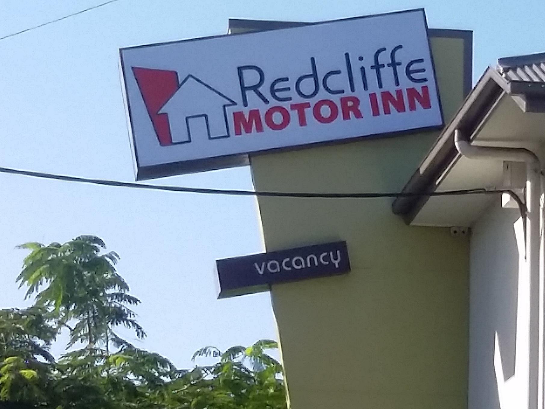 Redcliffe Motor Inn Екстериор снимка