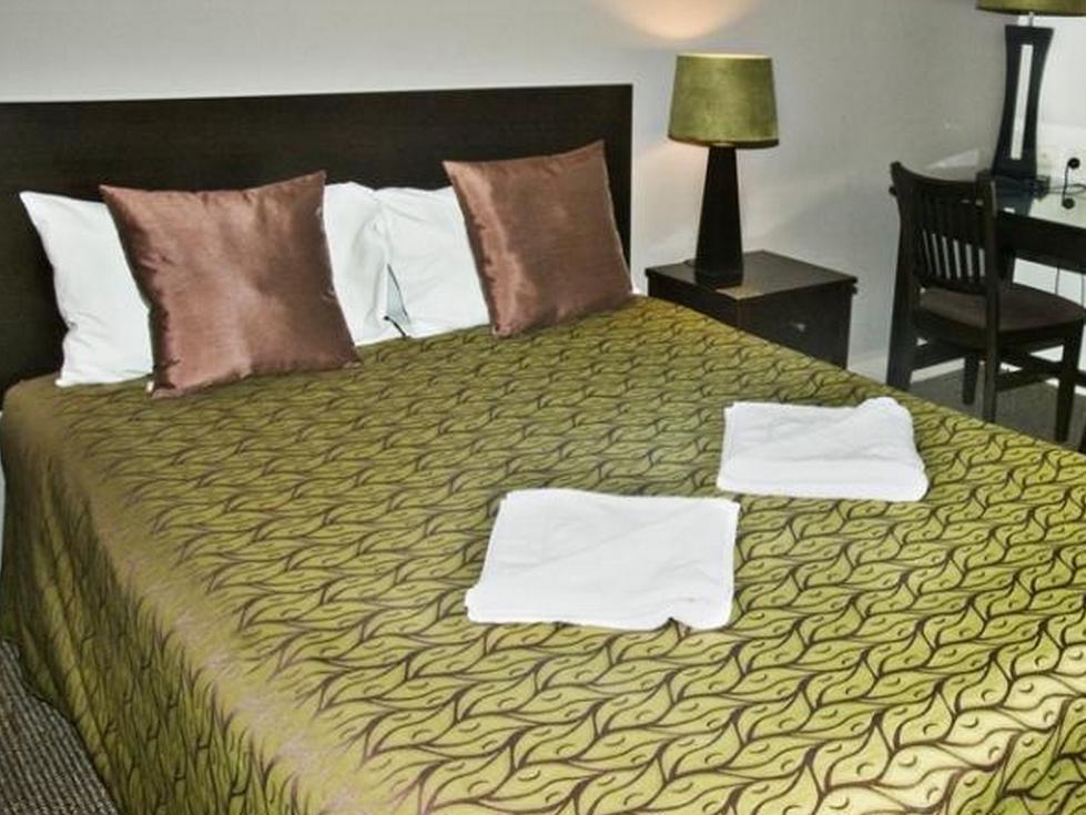 Redcliffe Motor Inn Екстериор снимка